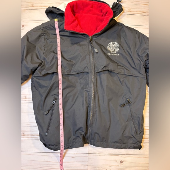 Norwegian Cruise Line reversible men’s size medium black all weather coat - Picture 10 of 10